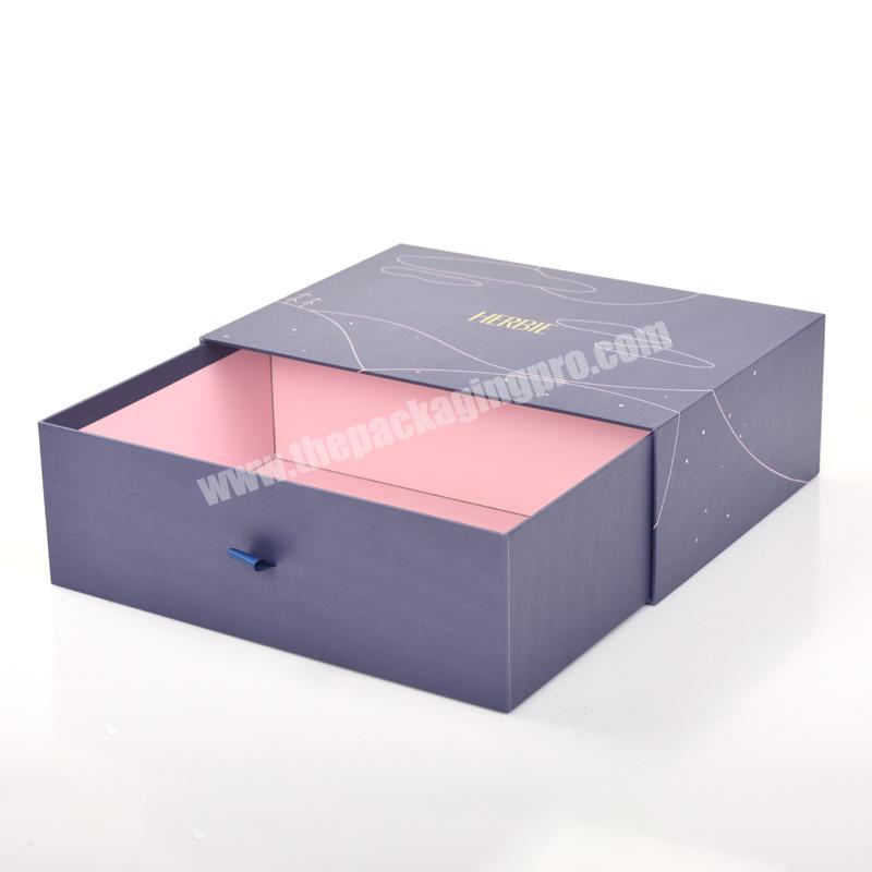 Fashion Luxury Gift Paper Box Garments Clothing Box Packaging