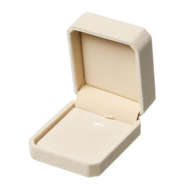 8SEASONS Plastic + Velvet + Foam Jewelry Ring Gift Boxes Rectangle Beige 8.3cm(3 2/8") x 7.1cm(2 6/8"),1 Piece 2015 new