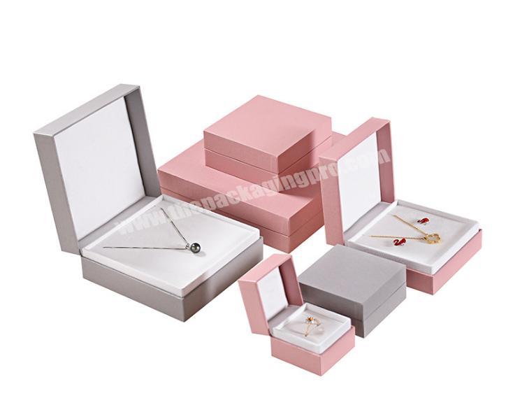 Jewelry box necklace bracelet bracelet ring jewelry package heaven and earth cover gift box
