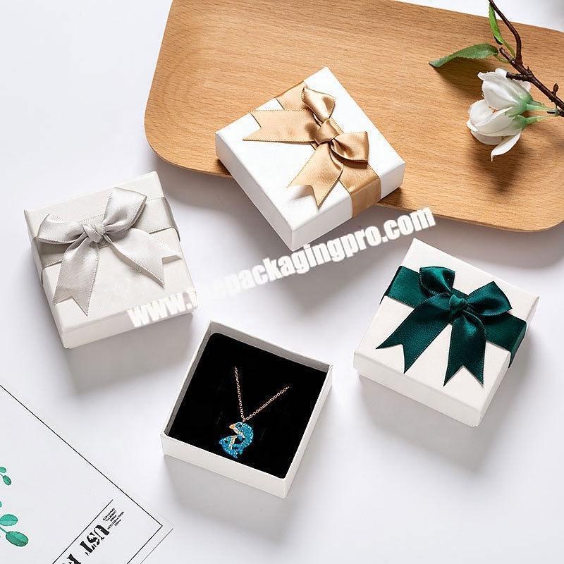 Jewelry gift packing box