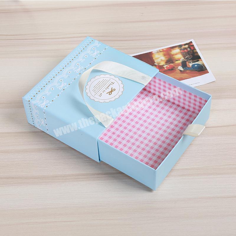 OEM Customized Baby Feeder Style Candy Bottle Gift Box Clothes Transparent Gift Box
