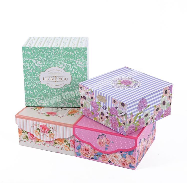 Paperboard Magnetic Paper Box Floral Foldable Gift Box Small Gift Packaging Recycled Gift Box