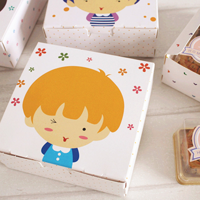 12*12*4.5cm cute boy cheese cake paper box