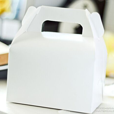 13*8.7*10cm White Color Cake Box With Handle Kraft Paper Box Candy Box Food Packing 100pcs/lot Free shipping