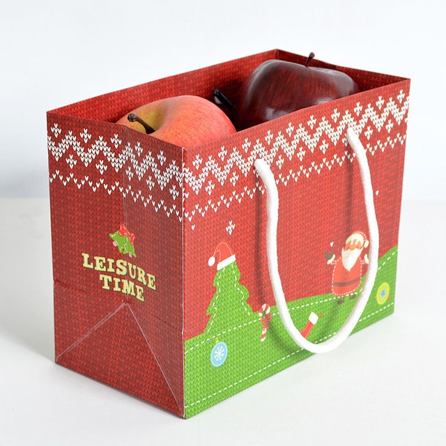 14.6*19*10cm 10pcs paper bag Christmas design with Portable rope gift packaging party candy holding