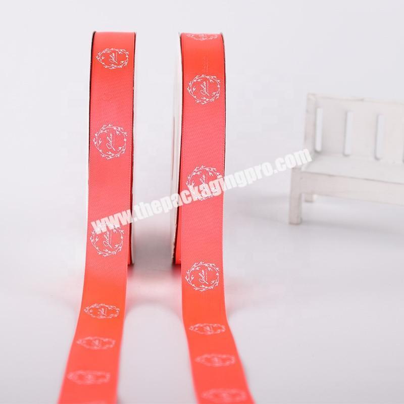 1.5cm Floral Satin Ribbon With White Letters Custom Red Gift Packing Polyester Ribbon