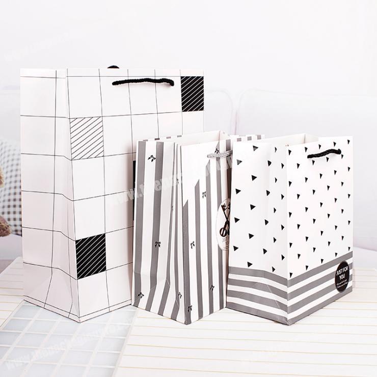 2018 Wholesale creative whiteboard package gift jelly bag black and white striped dot fashion boutique custom print handbag
