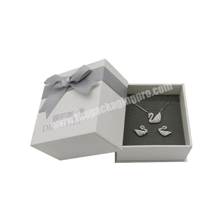 2019 Best Seller Factory Wholesale Retail Fine Quality Cardboard Gift Jewelry Packaging Boxes White Paper Jewellery Ring Box