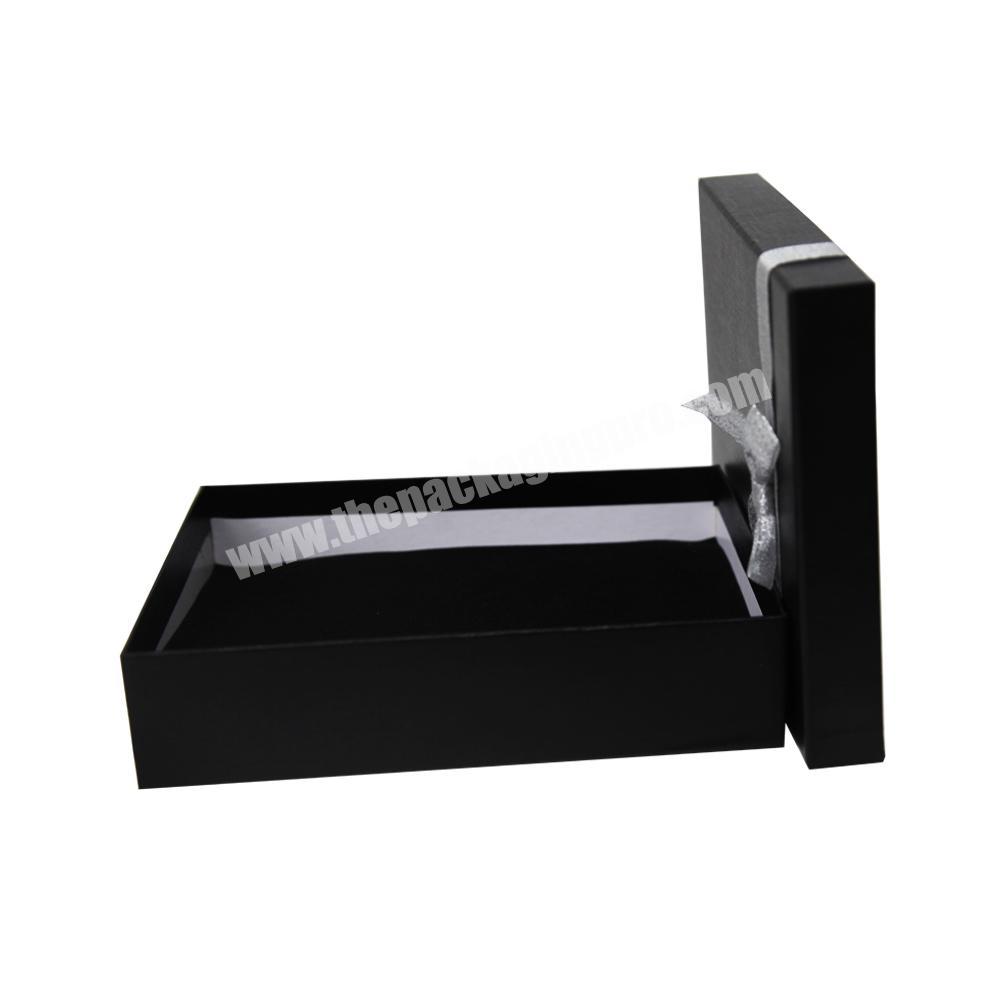 2019 Hot selling low MOQ custom luxury Premium matte black paper packaging gift box with ribbon