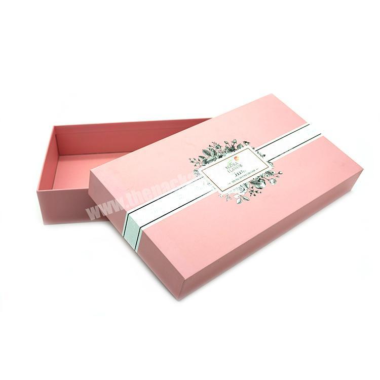 2019 Luxury customized hot stamping logo paper box with cardboard pink chocolate box