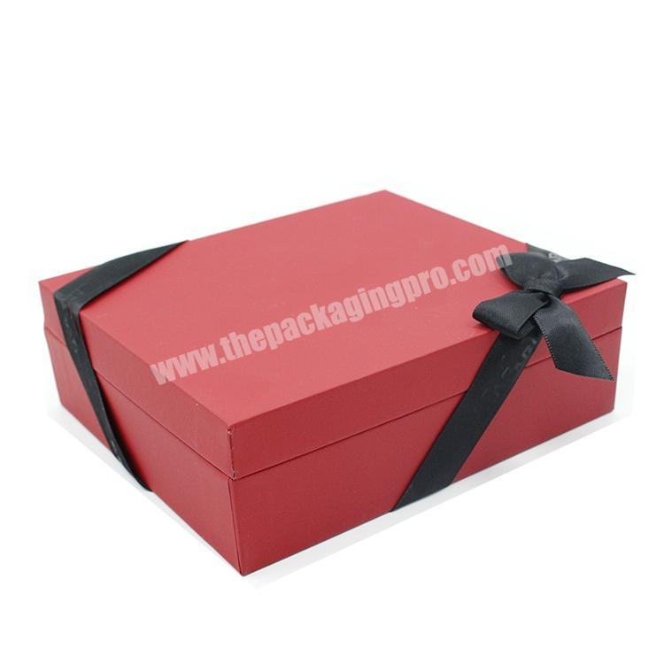 2019 New Fashion Elegant Black Bow Tie Red Fancy Paper Luxury Gift Cosmetic Lipstick Packaging Box Private Label