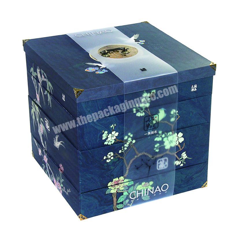 2020 Luxury High-end Clothing Packaging Boxes Gift Cardboard Box