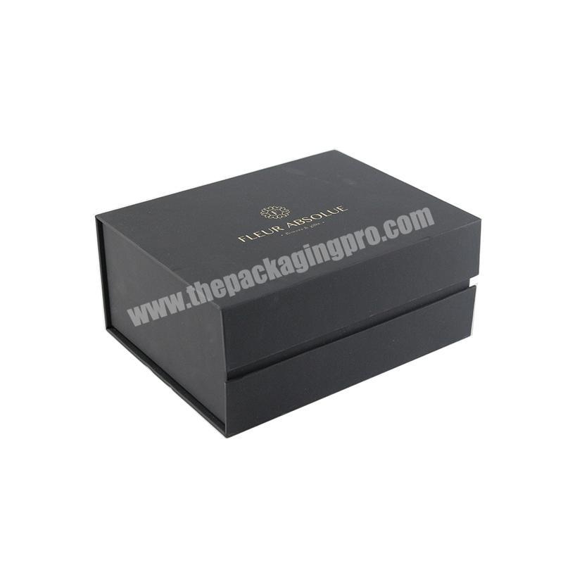 2020 OEM flip top boxes with magnetic catch High quality black box cardboard coated for customised packaging box