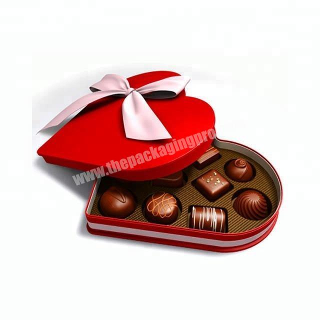 Heart shaped chocolate gift paper box