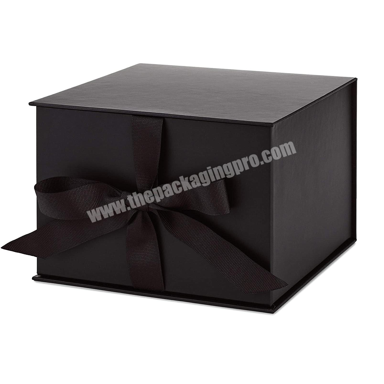 Wholesale Retail Packaging Logo Printed Christmas Birthday Party custom empty Large Black Christmas paper Gift Box with Lid