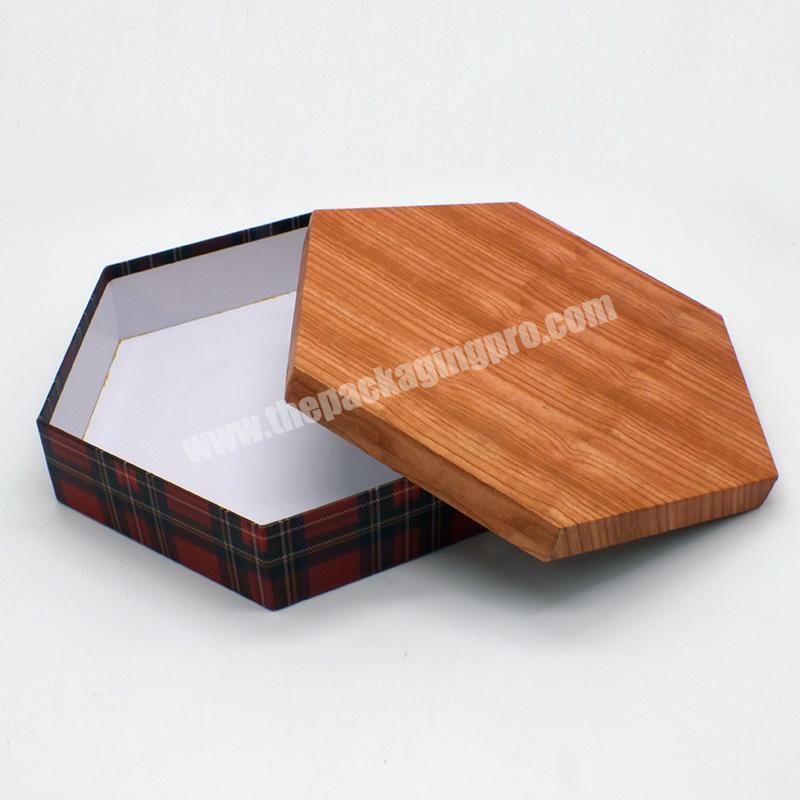 Flap Book Shape Electronic White Color With Customised Kraft Paper Closing Lid Clear Gift Box