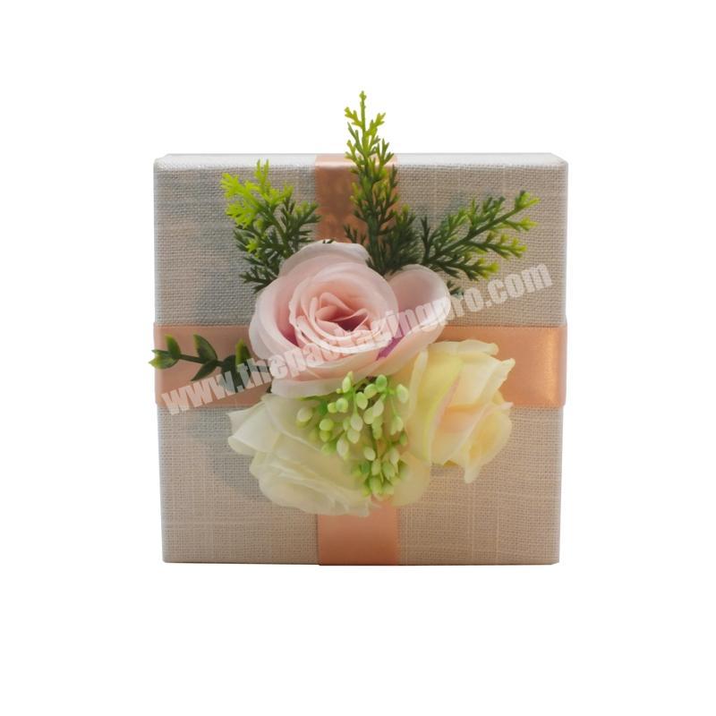Different Design Saint 2019 Valentine's Mother's Day Cylinder Customized Custom Flower Gift Box