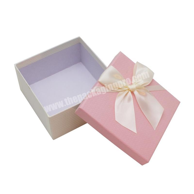 Welcome Fashion Festival Custom Cosmetic Colorful Plain Color Cardboard Beautiful Lid And Base Box