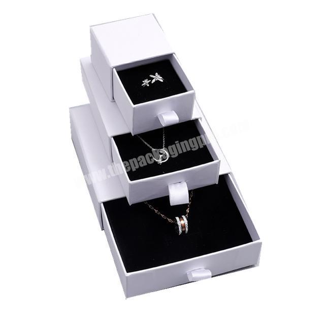 Latest Design Different size high-end luxury square white drawer necklace box