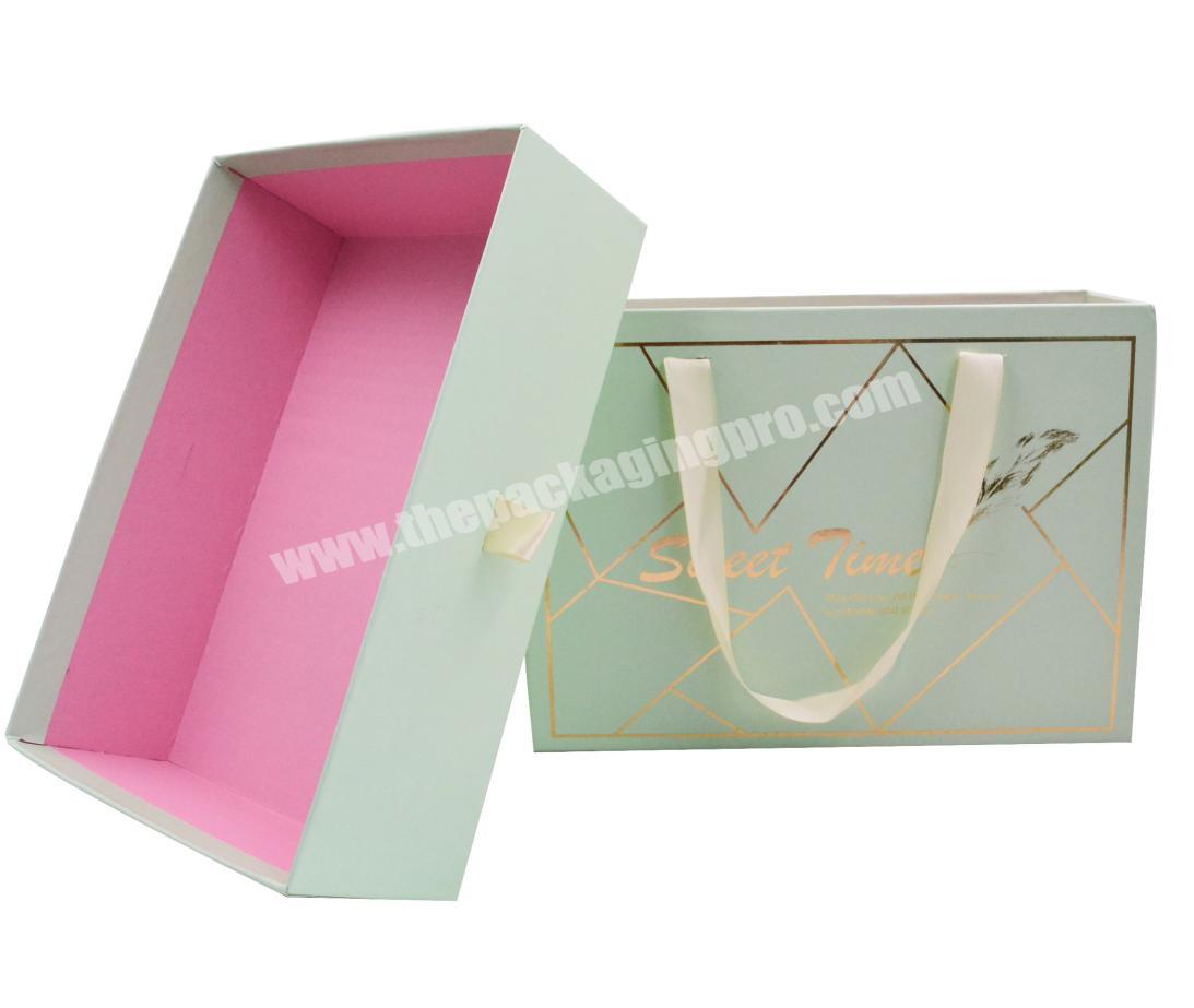 Custom gold foiling logo cardboard packaging drawer Christmas gift box with pull-out lid