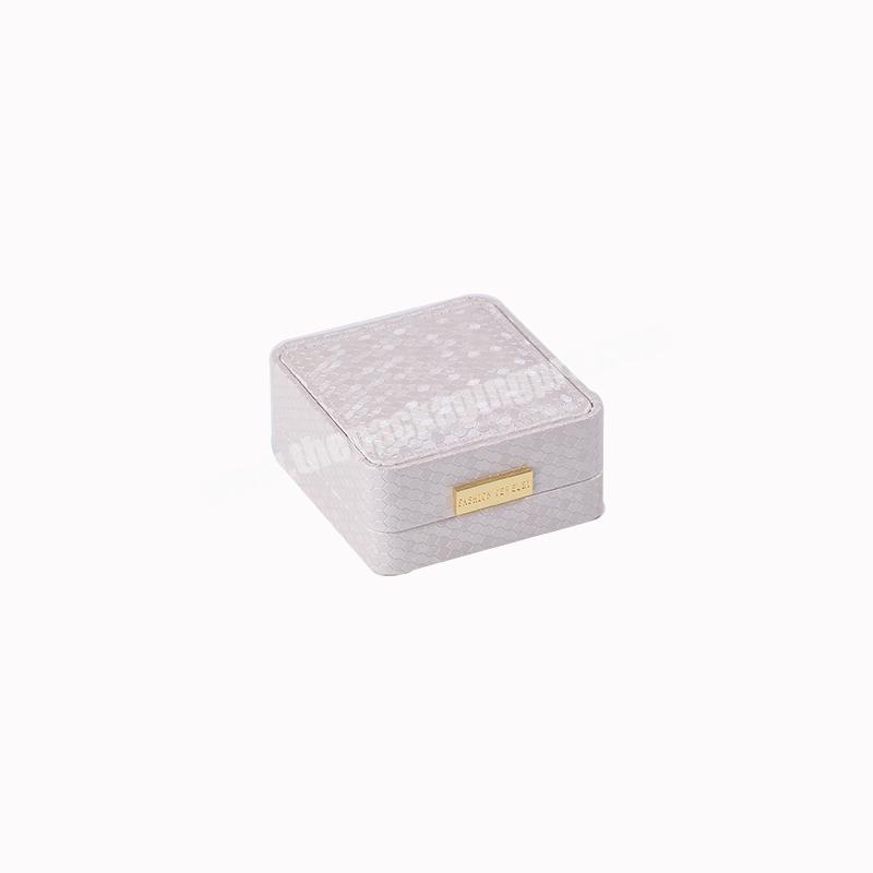 OEM China factory elegant fancy white color pendant packaging box customize logo
