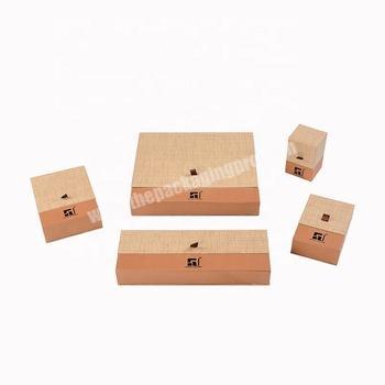 8.6x6.7 whoesale' Hot selling simple yellow custom logo beautify jewellery package paper jewelry packaging set gift box