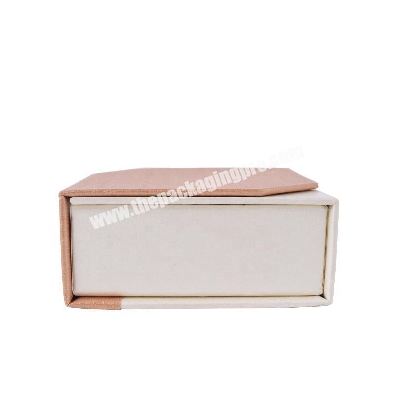 wholesale custom logo corrugated paper clothing  gift boxes recycled material  packing box with cover