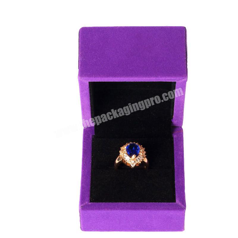 Fashion customized logo cube velvet travel purple ring boxes for jewelry packing