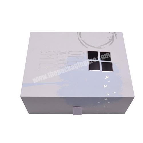 Luxury Custom Logo Rigid Cardboard Paper Closure Magnetic Boxes With Ribbons Packaging Boxes For Bottles Folding Gift Box