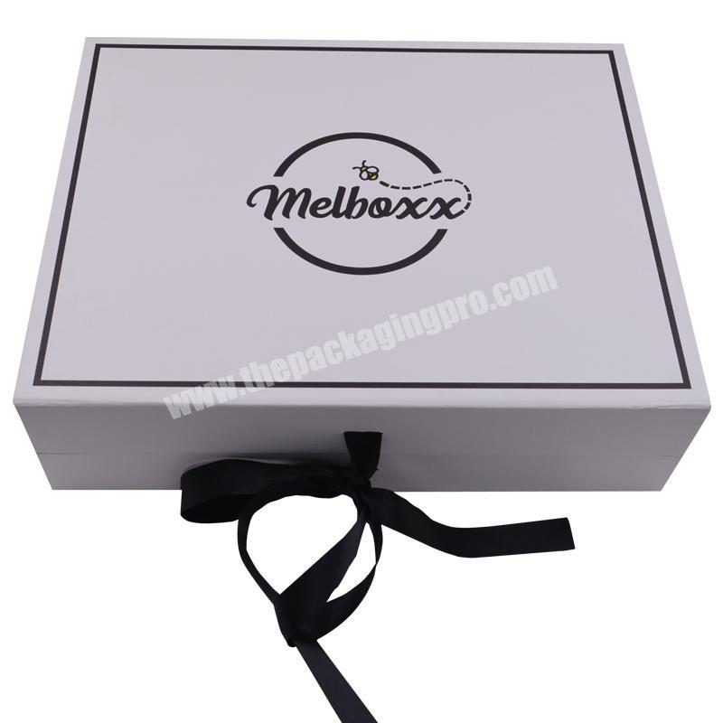 Logo printed white cardboard packaging boxes for gift pack
