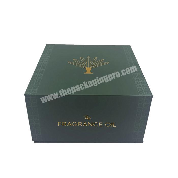 Custom printed cardboard magnetic gift box fragrance essential oil packaging box