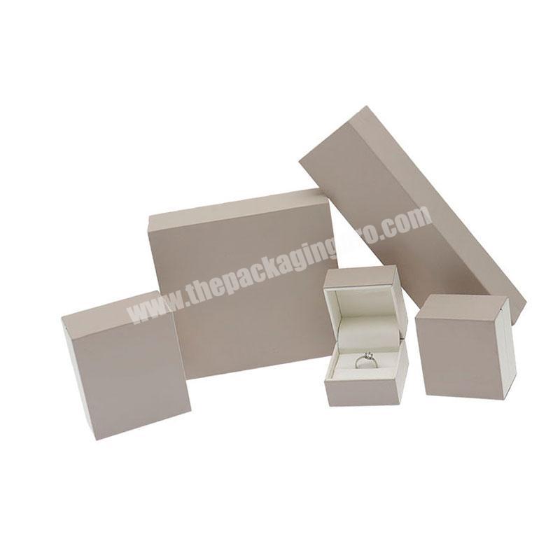 Custom logo wholesale printed white paper jewellery packaging jewelry box