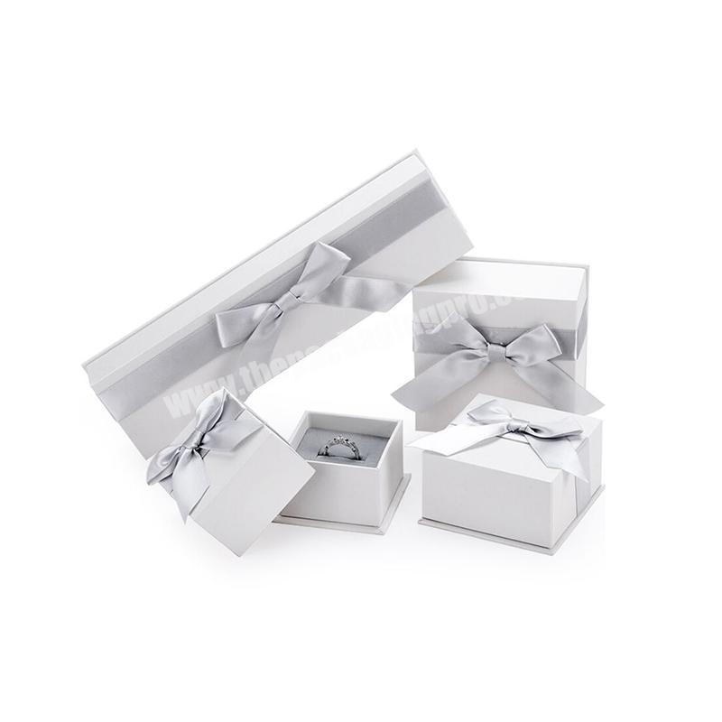 Elegant custom logo white ribbon bow gift boxes cardboard box for jewellery