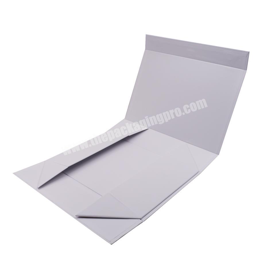 Custom luxury white folding T-shirt clothing paper packaging gift box with magnetic closure