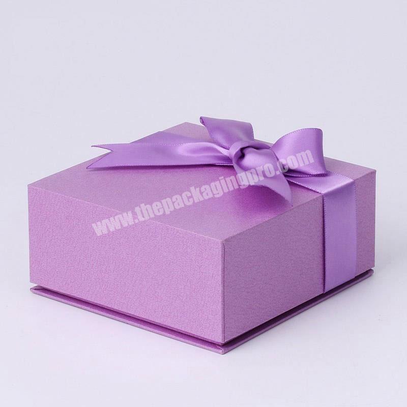 Wholesale luxury custom logo mini purple cardboard jewellery packaging paper jewelry box with sponge