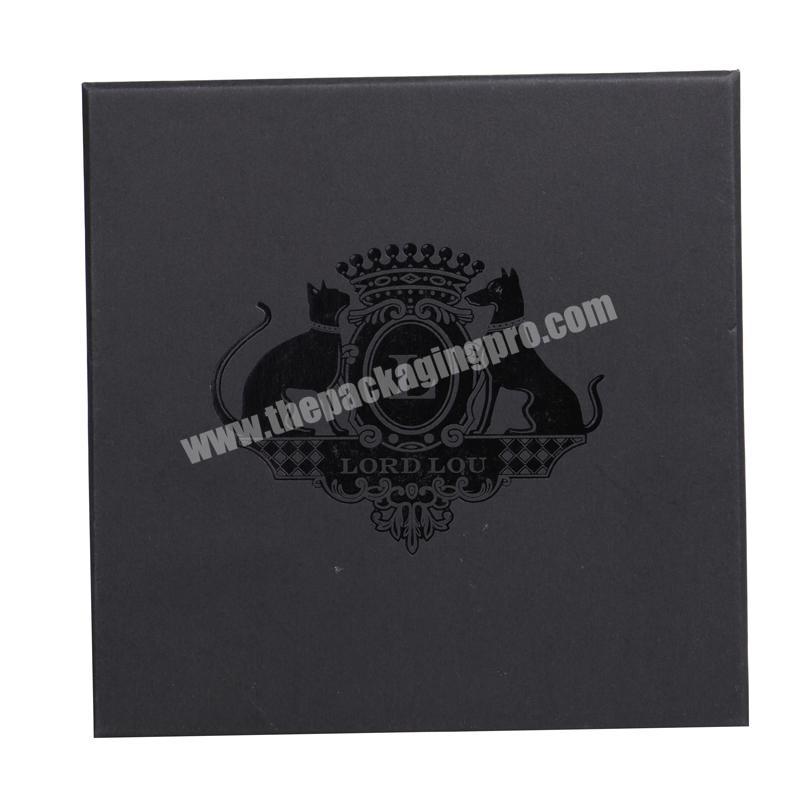Luxury Corrugated Printed with UV Matte Packaging Cloth Box