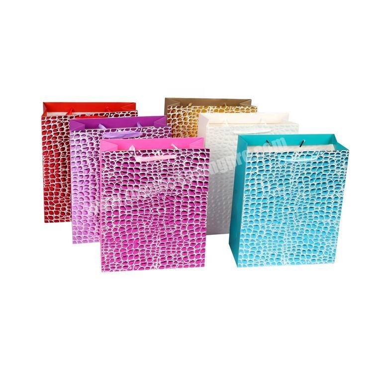 Custom Logo Colorful Fish Scale Grain Printing Luxury Fancy Gift Paper Bag With Ribbon Handles
