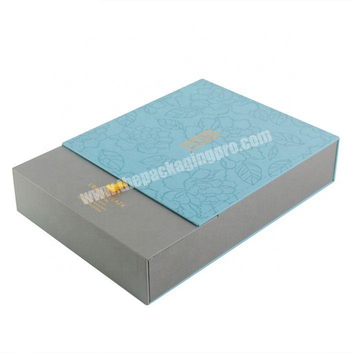 Customized Luxury Sliding Style Pastry Packaging Box with Insert