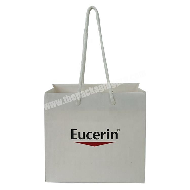 2020 Latest Product High Durability Practical Wholesale Art Paper Gift Bag Printed Logo Bags