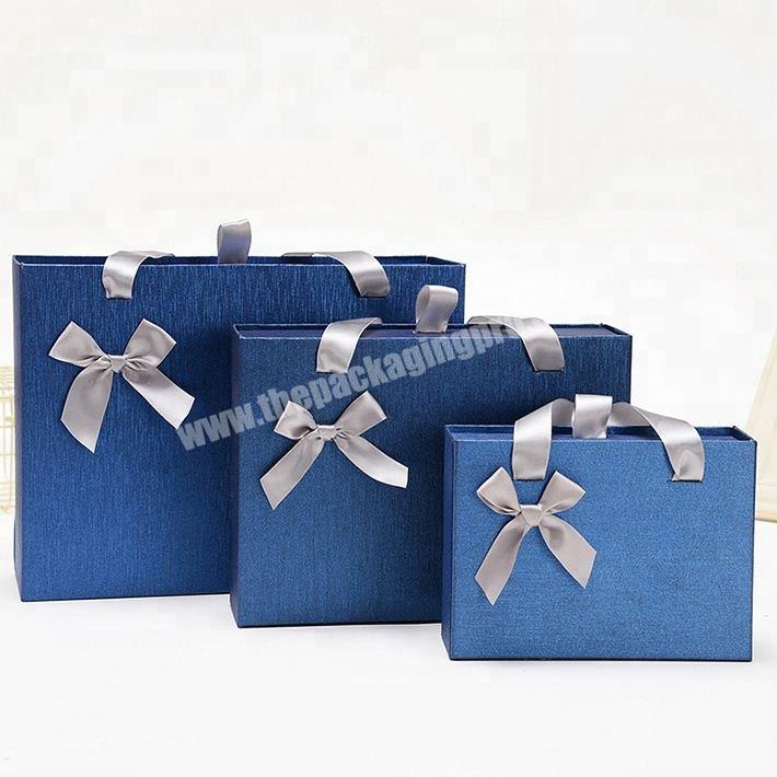 Customized Luxury Cardboard Drawer Gift Box with  Ribbon Handle