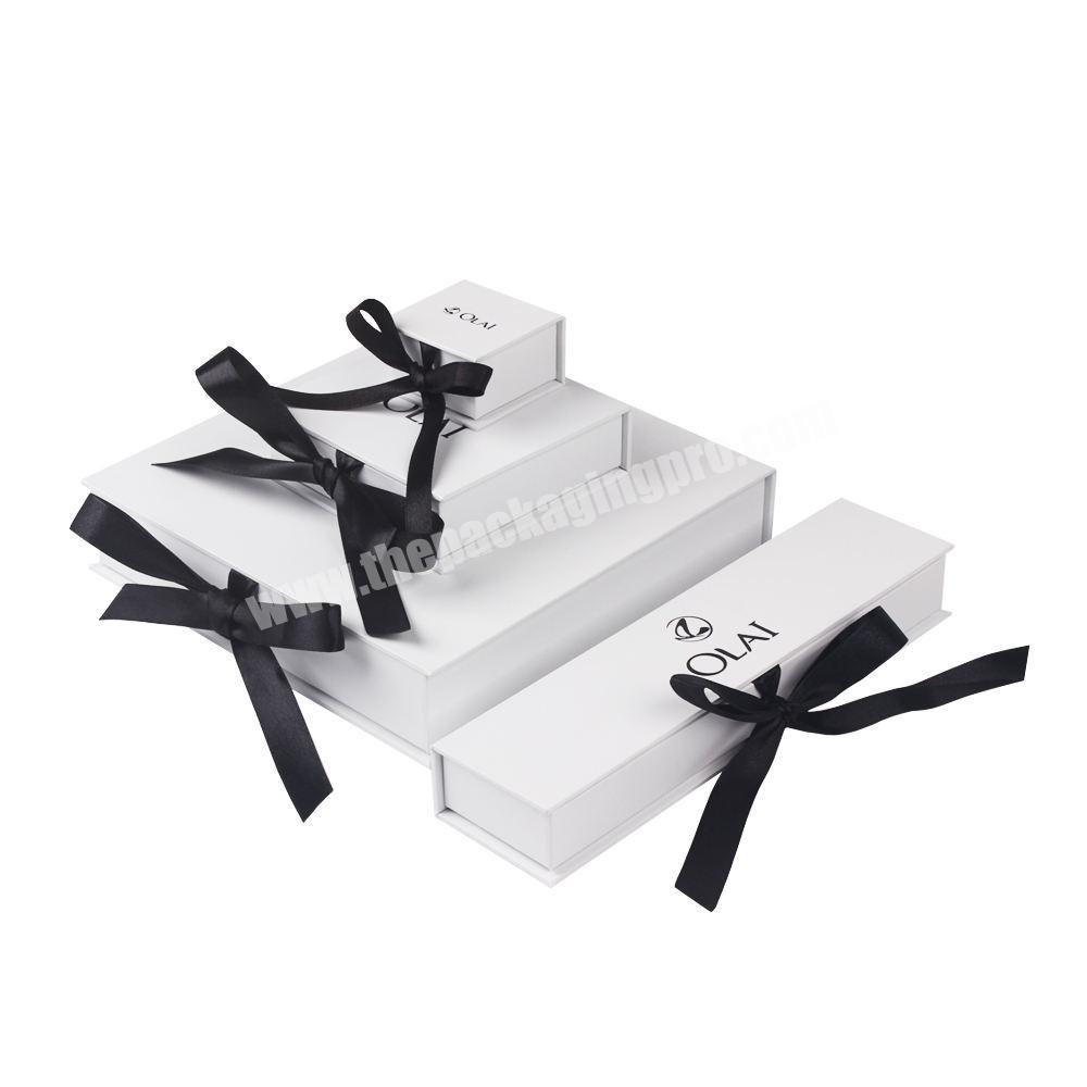Luxury Paper Gift Packaging Custom Logo  White Jewelry Gift Set Packaging Box