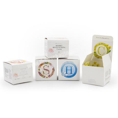 China Manufacturer Cardboard Custom Embossed Logo Cosmetic Packaging Paper Box