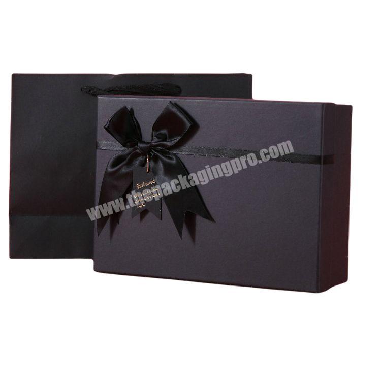 Custom gift wrap red recyclable low price gift box with ribbon with high quality