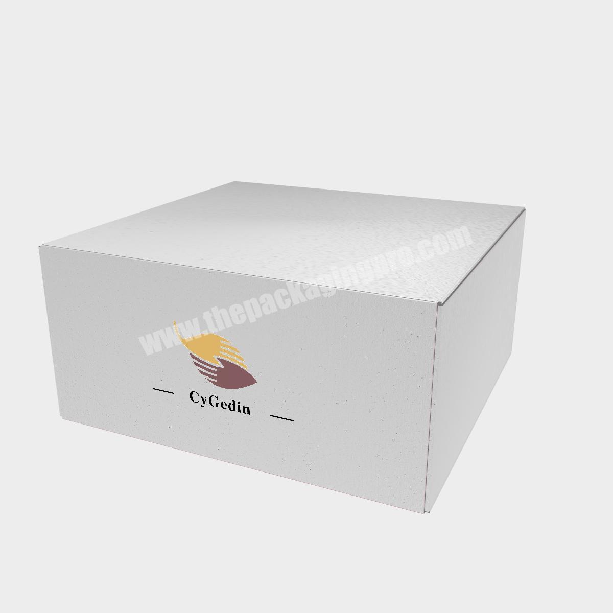 CyGedin Custom Luxury Retail Corrugated Packaging Box Paper Packaging Box with PVC Window Flat Transpotation