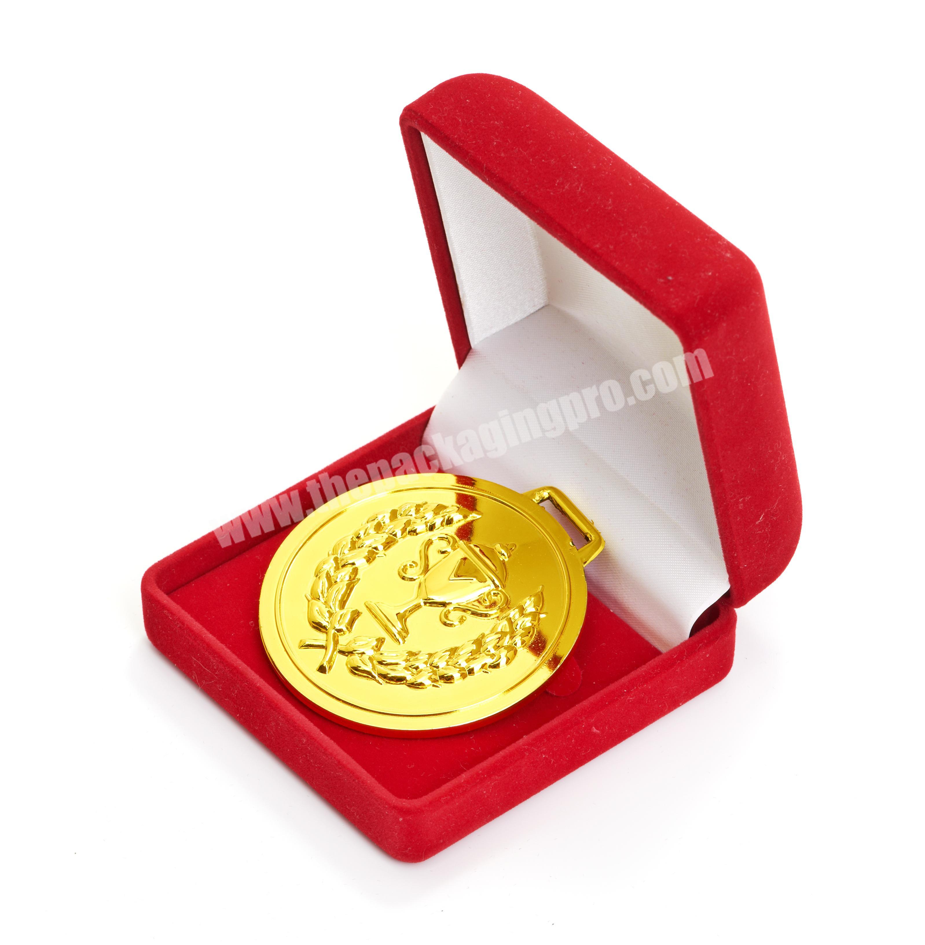 Custom logo  red plastic velvet medal package boxes