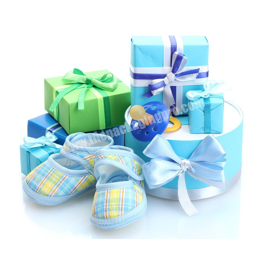 Custom logo small baby clothes gift box with ribbon