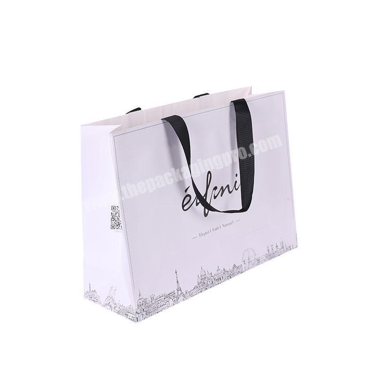 2020 Custom wholesale gift white color custom paper bag print with logo