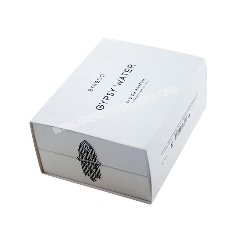 2020 New Style Luxury White Embossed Logo Paper Gift Packaging Box
