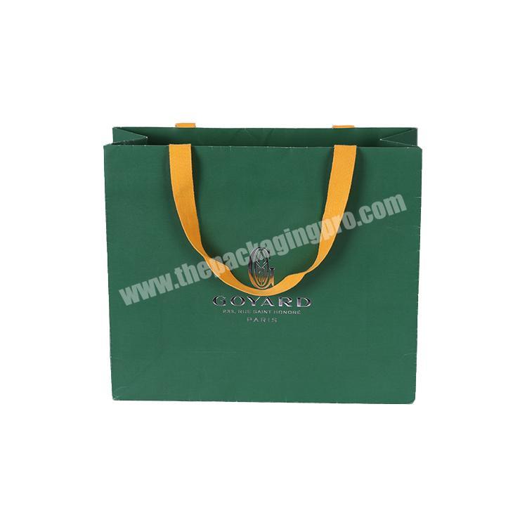 2020 New designed china paper bag custom,green paper bag for gift