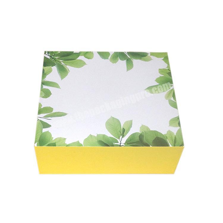 China Custom book shaped folding paper magnetic packaging gift box with your own logo